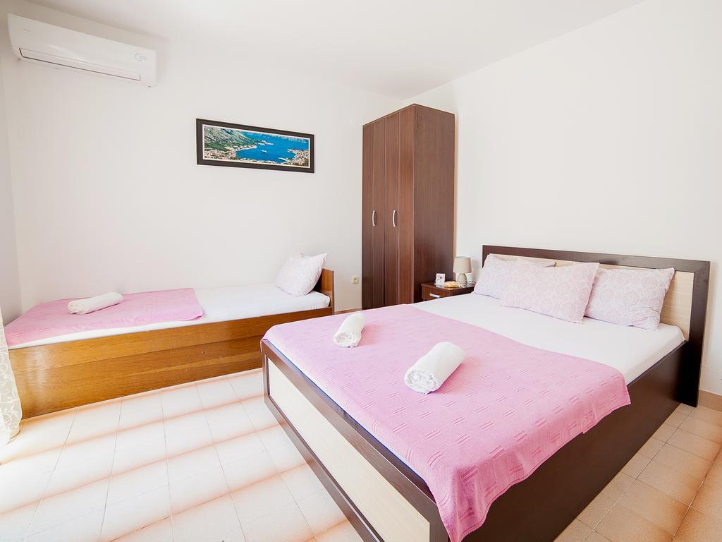 Rooms Garden Petrovac Szoba fotó